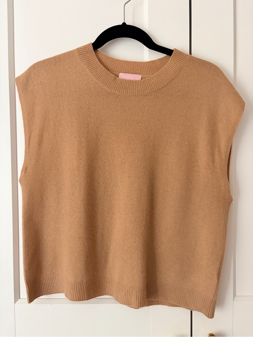 Crush Cashmere Sleeveless Knit Tank in Camel | 2/M
